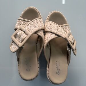Seychelles Women's Beige Buckle Sandals